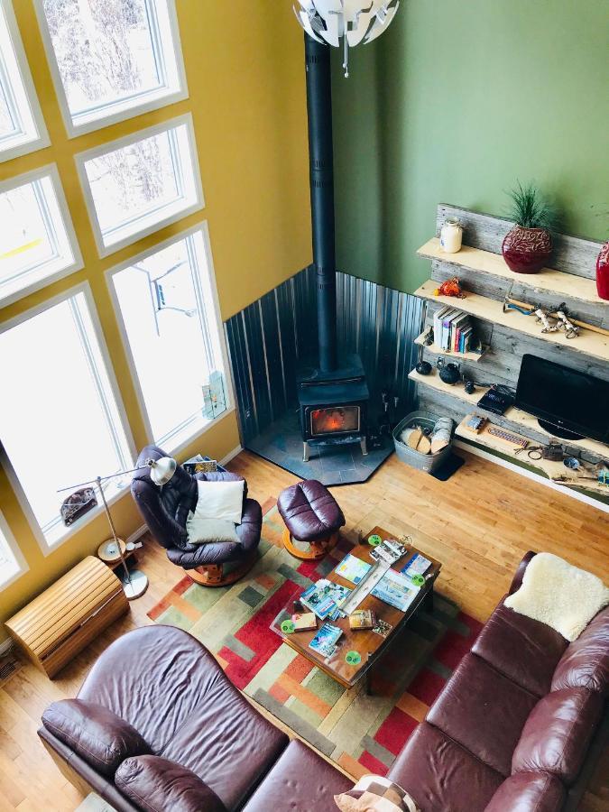 Pebble Springs Bnb Grand Beach Ngoại thất bức ảnh